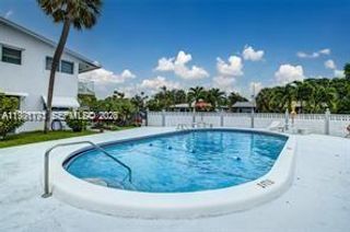 2020 NE 51st Ct 203, Fort Lauderdale, FL 33308