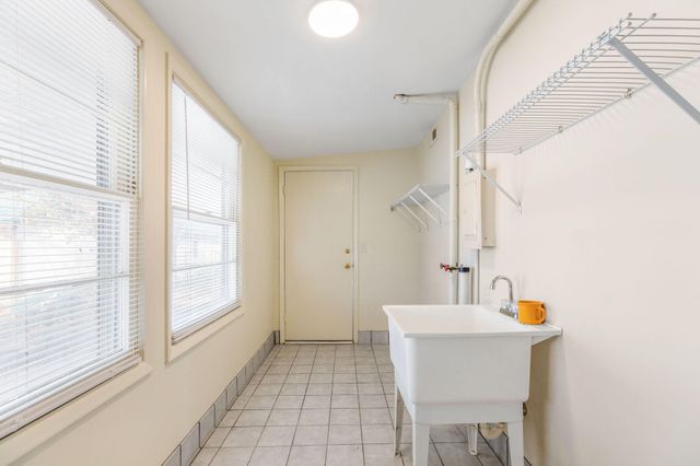 2609 W Brower Street, Springfield, MO 65802