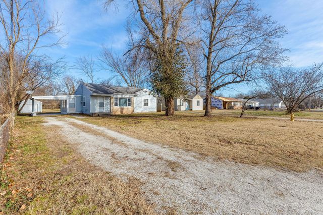 2609 W Brower Street, Springfield, MO 65802