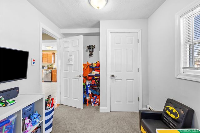 1534 12th Street, West Babylon, NY 11704