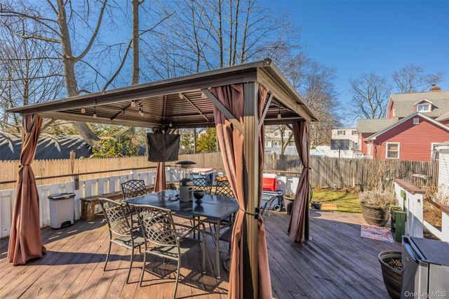 1534 12th Street, West Babylon, NY 11704