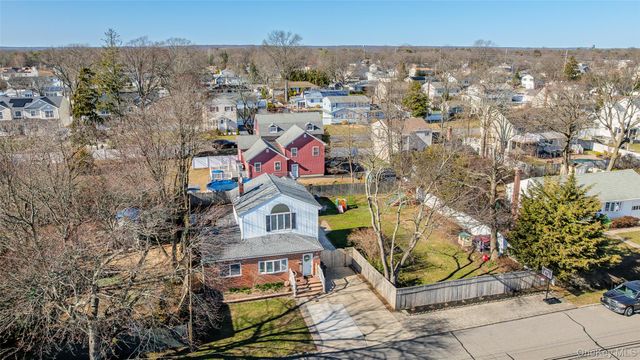 1534 12th Street, West Babylon, NY 11704