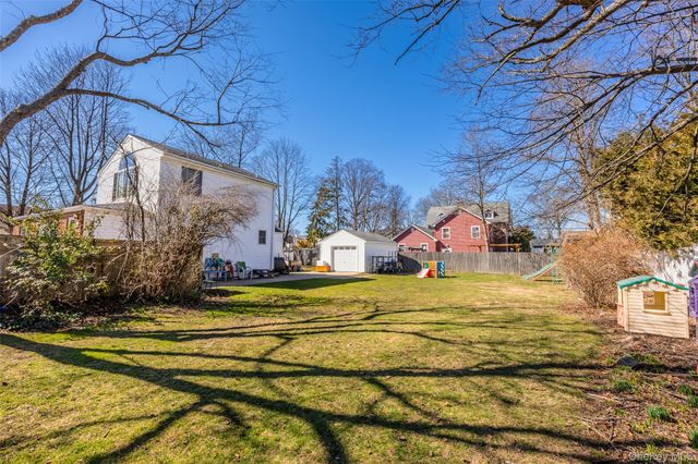 1534 12th Street, West Babylon, NY 11704