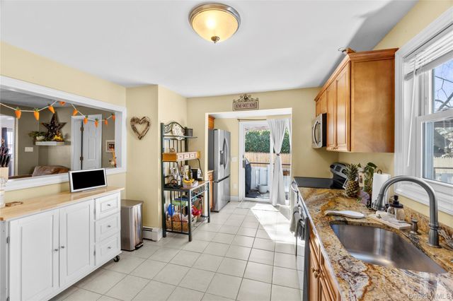 1534 12th Street, West Babylon, NY 11704