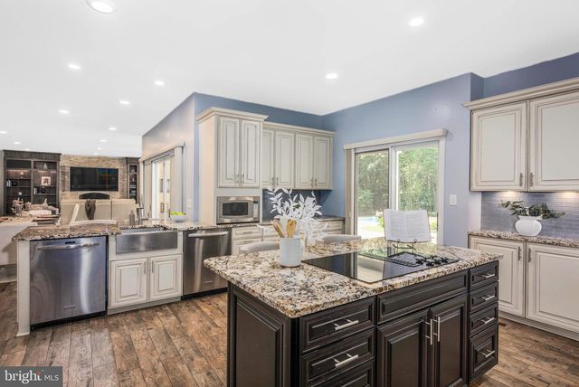 2422 VELVET VALLEY WAY, Owings Mills, MD 21117