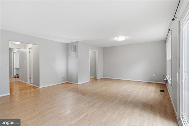 10256 FRIENDSHIP CT, Fairfax, VA 22032