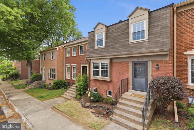 10256 FRIENDSHIP CT, Fairfax, VA 22032