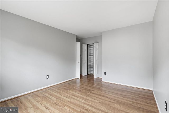 10256 FRIENDSHIP CT, Fairfax, VA 22032