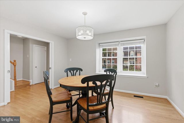10256 FRIENDSHIP CT, Fairfax, VA 22032