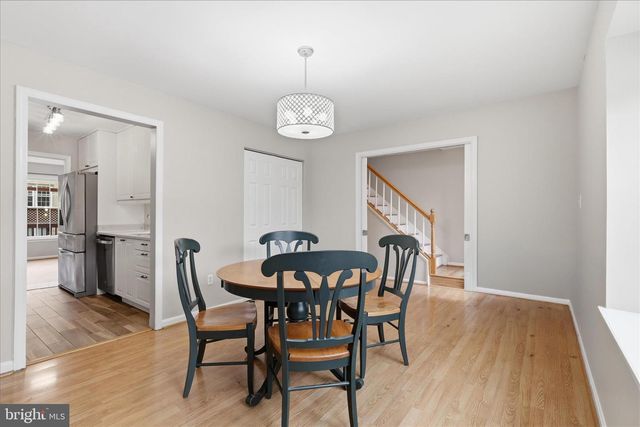 10256 FRIENDSHIP CT, Fairfax, VA 22032