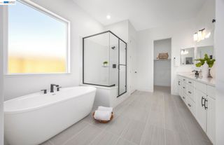 1037 Bradbury Dr, Discovery Bay, CA 94505