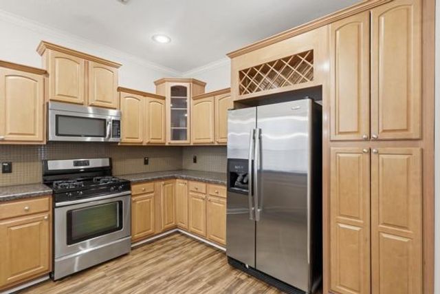 2202 Colorado Street, Houston, TX 77007