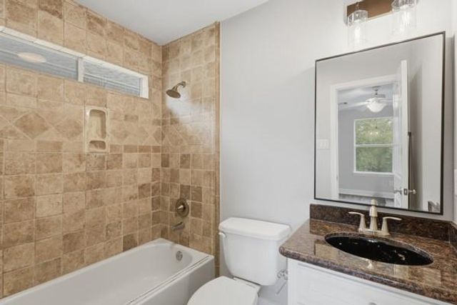 2202 Colorado Street, Houston, TX 77007