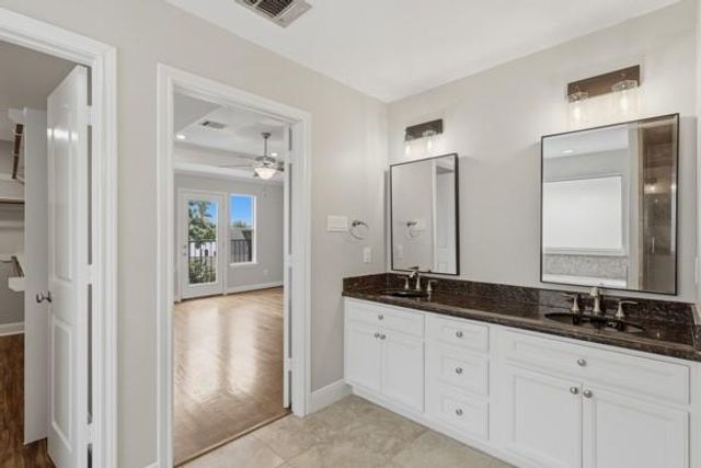 2202 Colorado Street, Houston, TX 77007