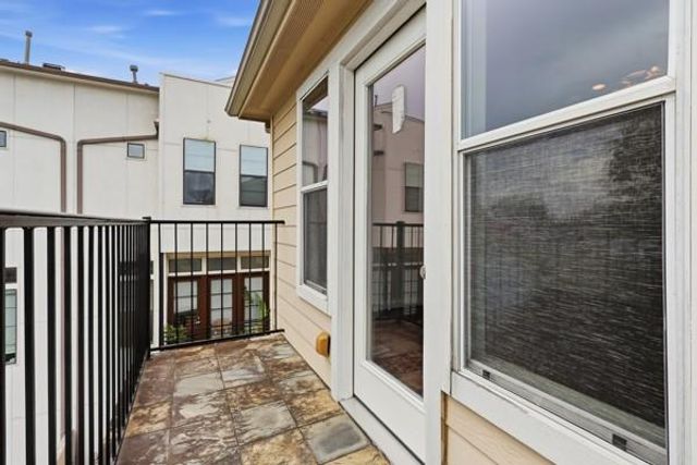 2202 Colorado Street, Houston, TX 77007