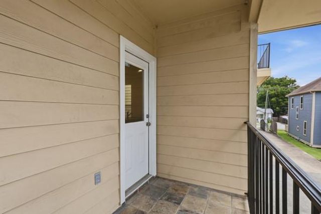 2202 Colorado Street, Houston, TX 77007
