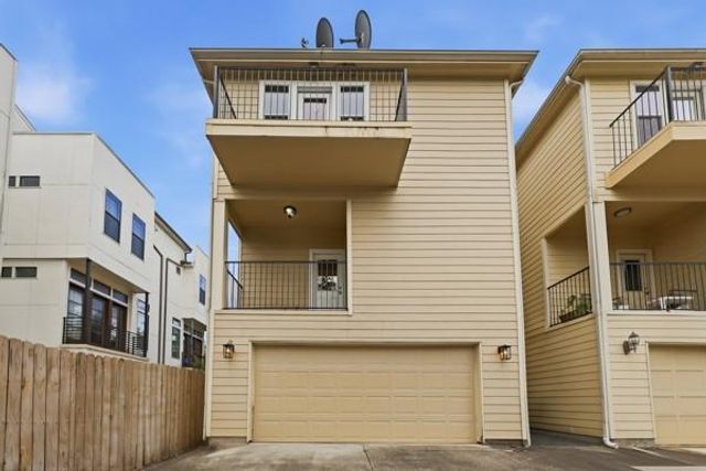 2202 Colorado Street, Houston, TX 77007