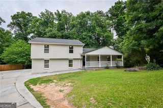 635 Garden Grove Drive, Lawrenceville, GA 30044