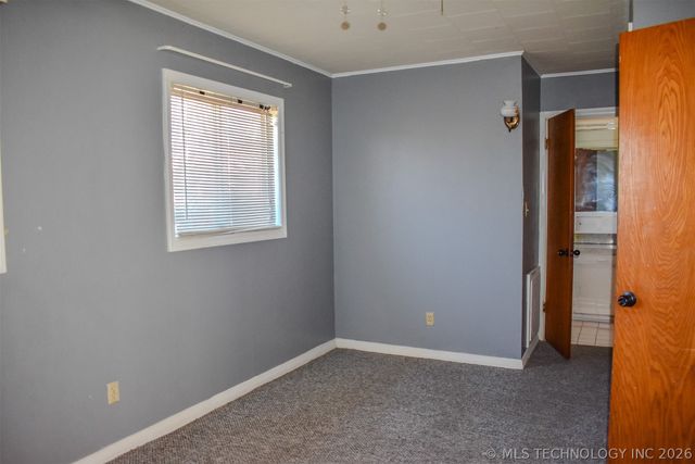 702 N 6th Street, Hugo, OK 74743