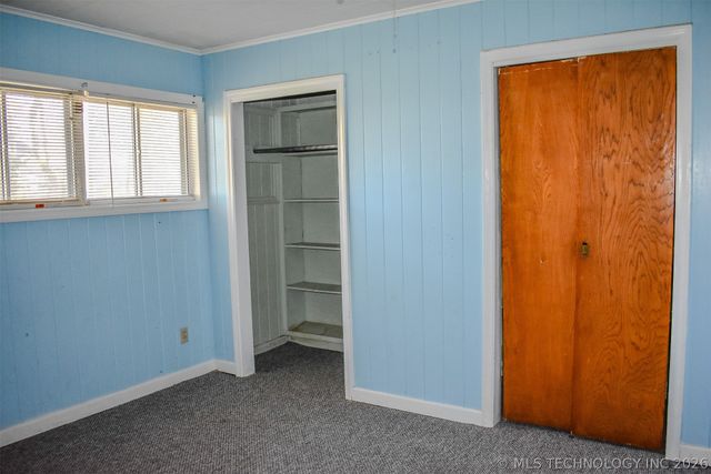 702 N 6th Street, Hugo, OK 74743