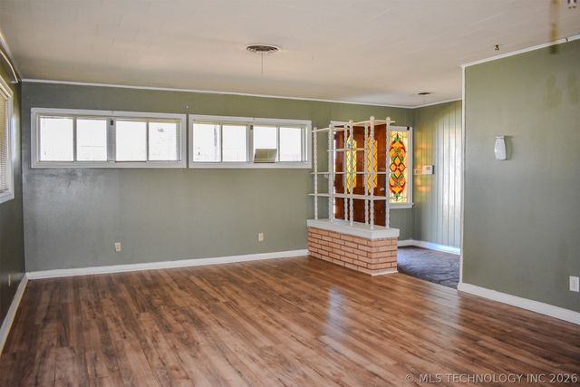 702 N 6th Street, Hugo, OK 74743