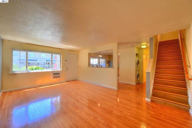 660 Fargo Ave 6, San Leandro, CA 94579