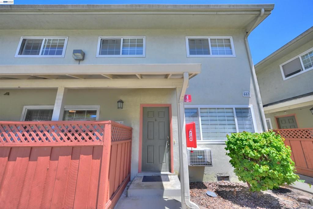 660 Fargo Ave 6, San Leandro, CA 94579