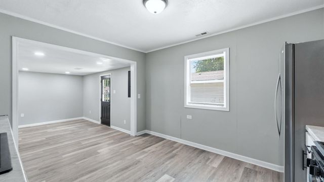 536 Courtney Drive, New Haven, IN 46774