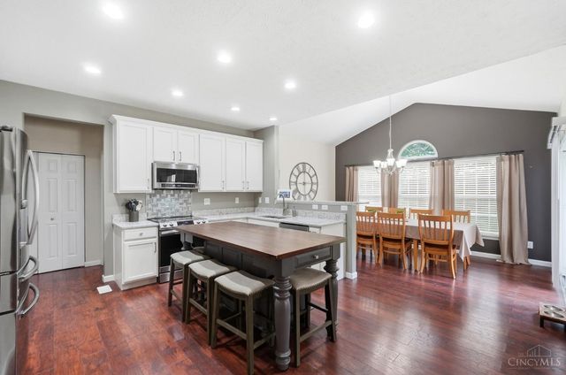 385 Indian Lake Drive, Maineville, OH 45039