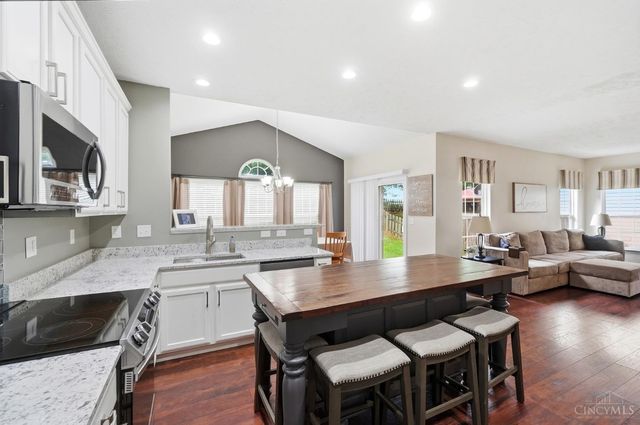 385 Indian Lake Drive, Maineville, OH 45039