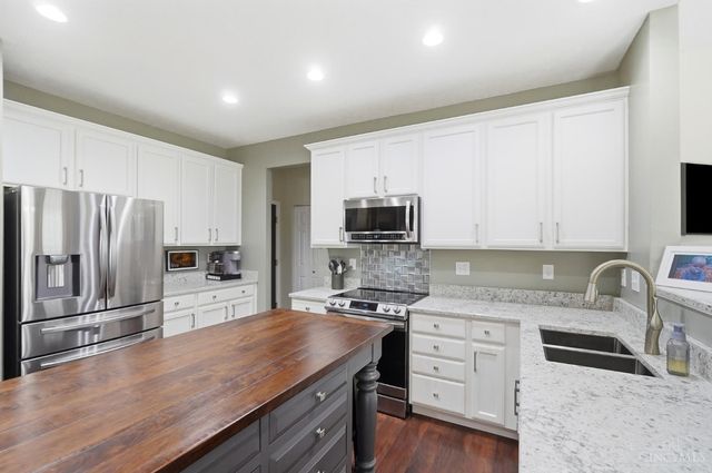385 Indian Lake Drive, Maineville, OH 45039