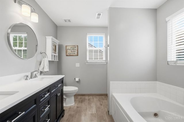 385 Indian Lake Drive, Maineville, OH 45039