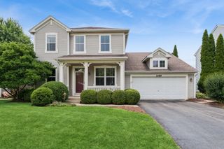 2759 HILLSBORO Boulevard, Aurora, IL 60503