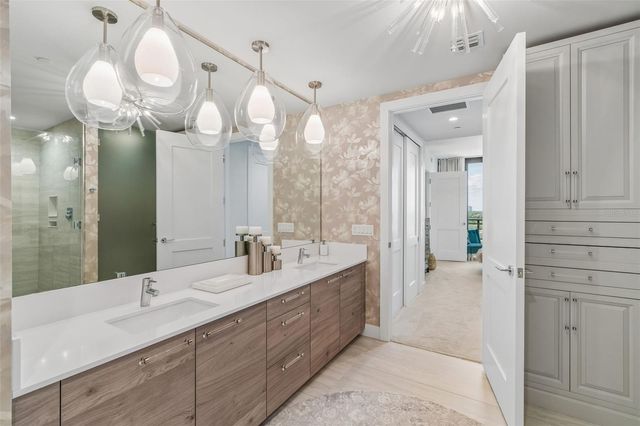 2103 BAYSHORE BOULEVARD 1203, Tampa, FL 33606