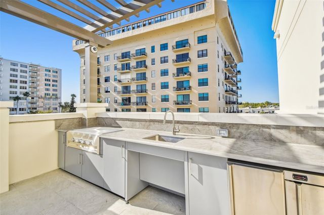 2103 BAYSHORE BOULEVARD 1203, Tampa, FL 33606