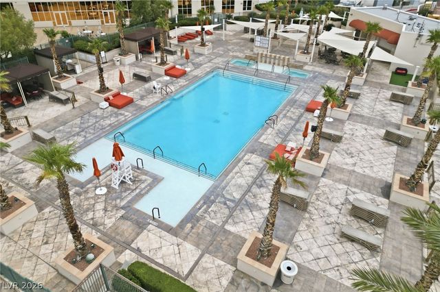 135 East Harmon Avenue 1021, Las Vegas, NV 89109