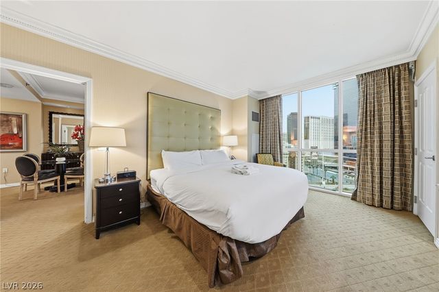 135 East Harmon Avenue 1021, Las Vegas, NV 89109