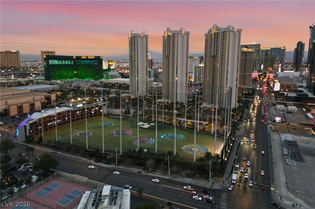 135 East Harmon Avenue 1021, Las Vegas, NV 89109