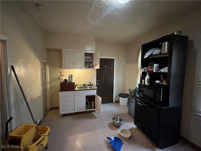 3641 E 54th Street, Cleveland, OH 44105