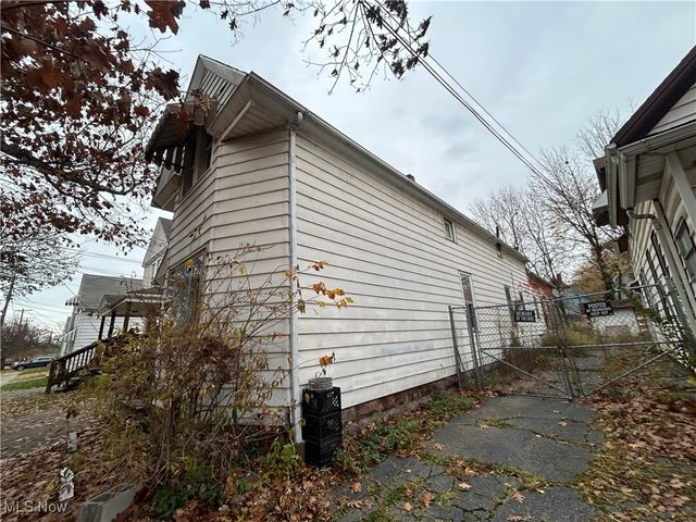 3641 E 54th Street, Cleveland, OH 44105