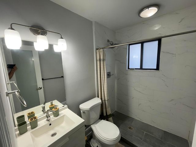 824 NE 4th Street 3, Fort Lauderdale, FL 33301