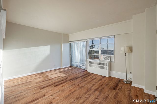 80 Cartright Street 8E, Bridgeport, CT 06604