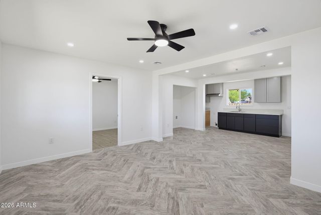 3226 W TAYLOR Street, Phoenix, AZ 85009