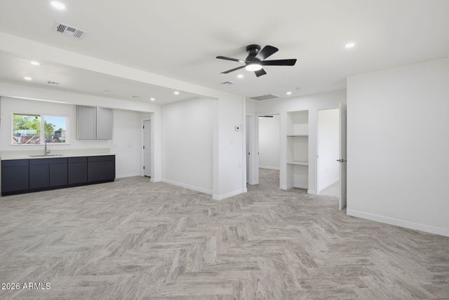 3226 W TAYLOR Street, Phoenix, AZ 85009