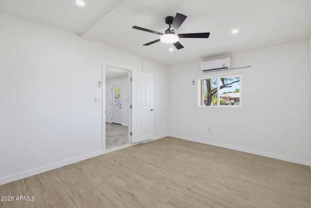 3226 W TAYLOR Street, Phoenix, AZ 85009