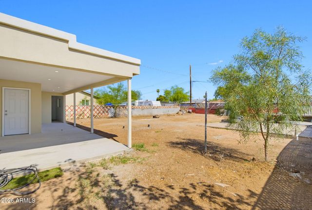 3226 W TAYLOR Street, Phoenix, AZ 85009