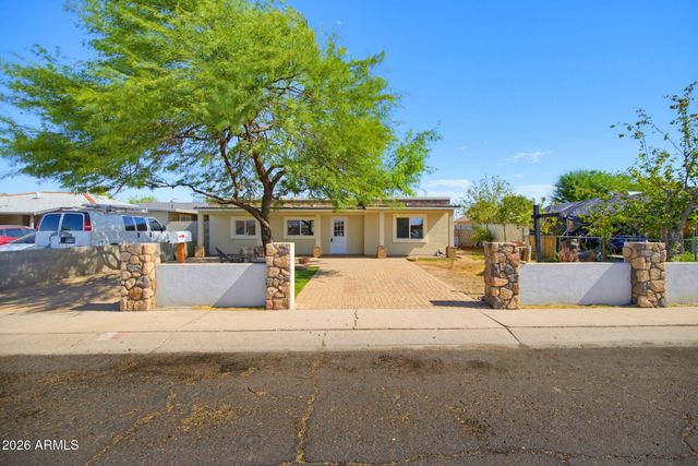 3226 W TAYLOR Street, Phoenix, AZ 85009