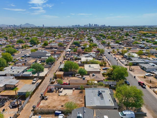 3226 W TAYLOR Street, Phoenix, AZ 85009