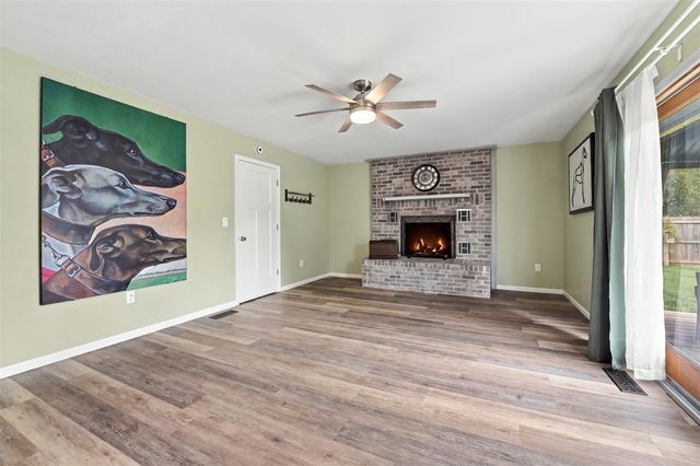 24368 Sylvan Avenue, Brownstown, MI 48134