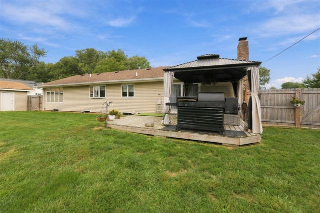 24368 Sylvan Avenue, Brownstown, MI 48134